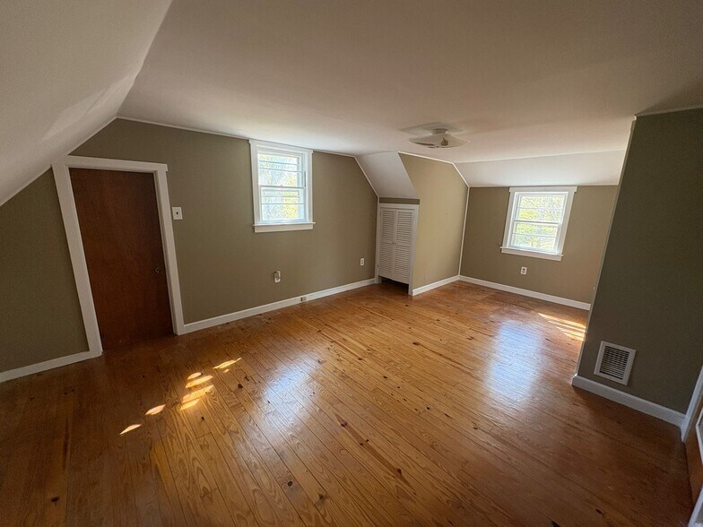 Building Photo - 200 Burr Street Ext