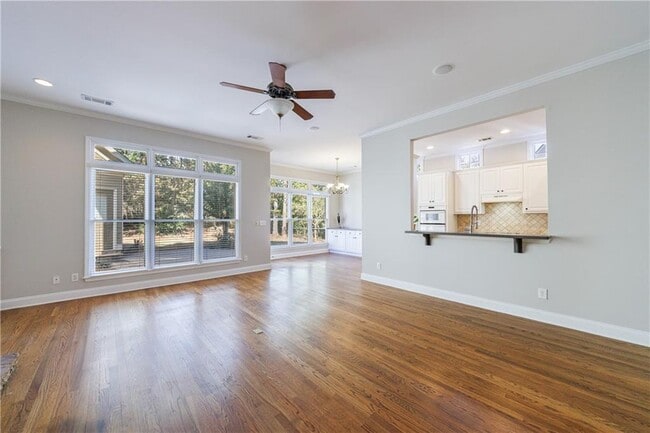 Building Photo - 1454 Hedgewood Ln NW