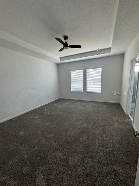 Building Photo - 2500 Skyline Lp