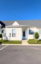 Building Photo - 108 Pilsbury Ln