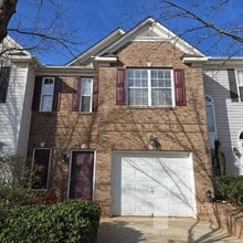 Building Photo - 203 Chardon Pl