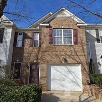 Building Photo - 203 Chardon Pl