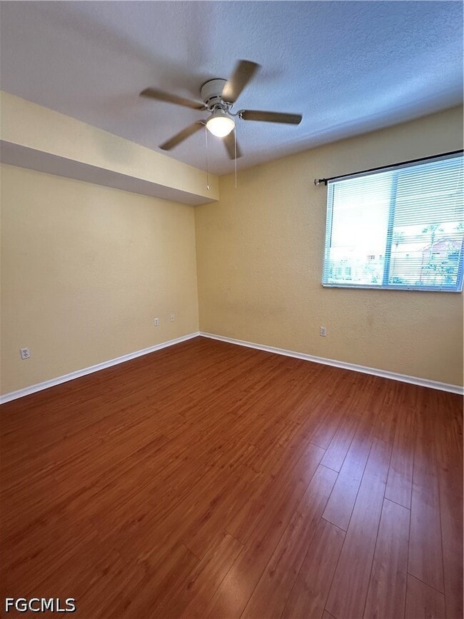 Building Photo - 6361 Aragon Way