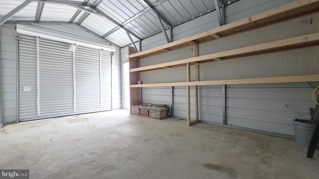 Building Photo - 361 David Hall Rd