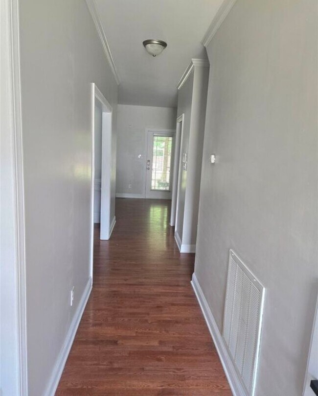 Building Photo - 7290 Sandcastle Ln