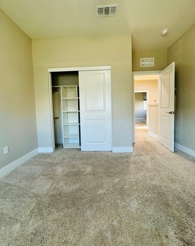 Building Photo - 4285 Trolan Ln