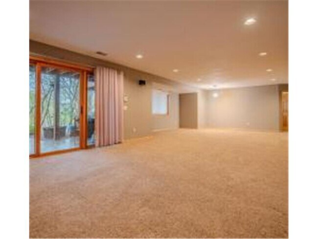 Building Photo - 13856 Essex Trail