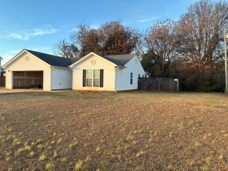 Building Photo - 135 Ansley Dr