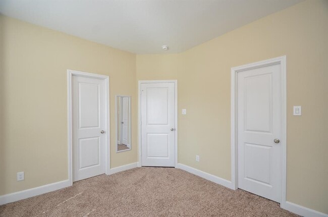 Building Photo - 5803 Conley St