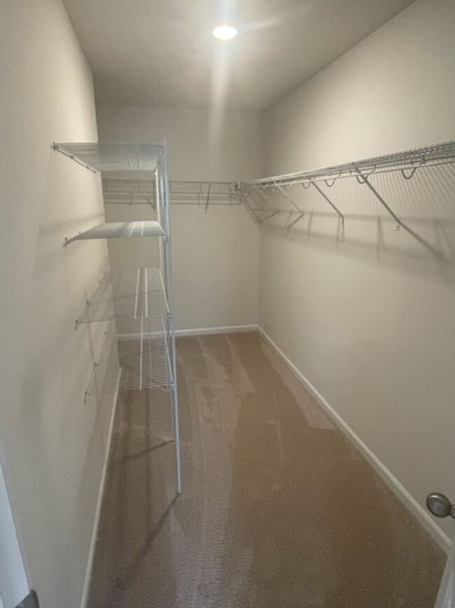 Building Photo - COMING SOON: Beautiful 3BR 2.5BA Townhome w/ 1 Car Garage • Updated Kitchen in Huntersville