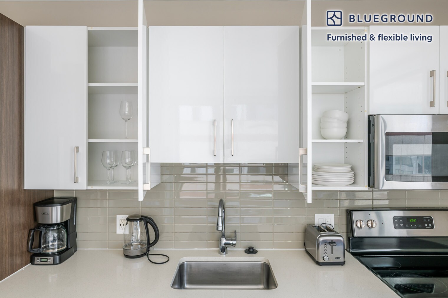 Building Photo - 1 Nashua St