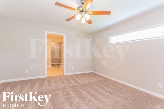 Building Photo - 1950 SW Sylvester Ln