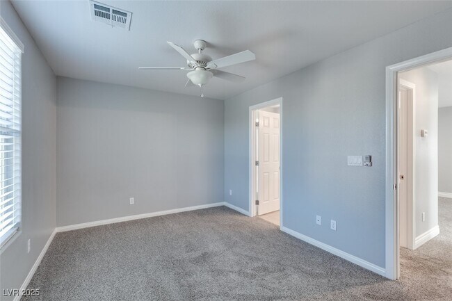 Building Photo - 5660 N Balsam St