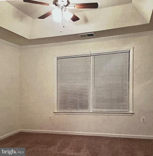 Building Photo - 203 Sage Cir