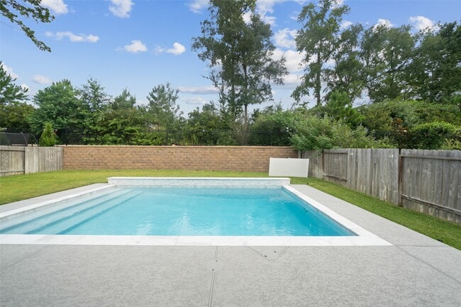 Building Photo - 221 Patina Sorrel Dr