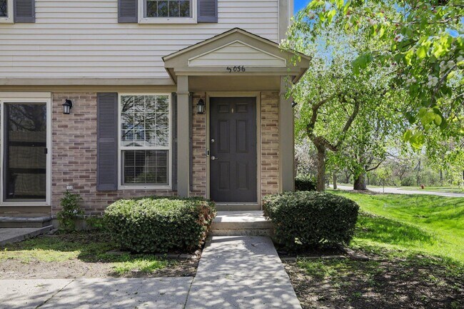 Building Photo - 3036 Forest Creek Ct