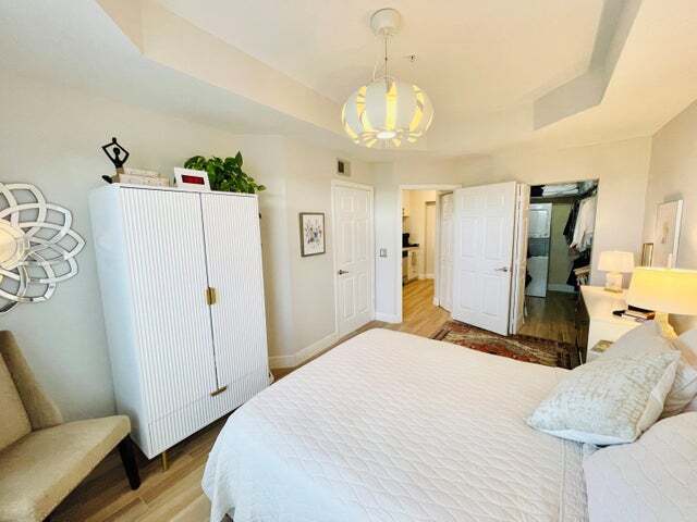 Building Photo - 1405 Tuscany Way