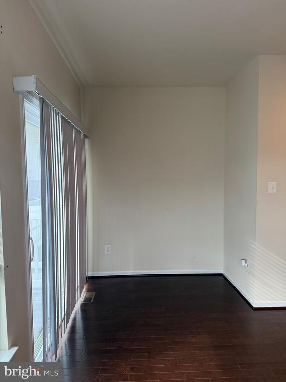 Building Photo - 12500 Rustic Rock Ln