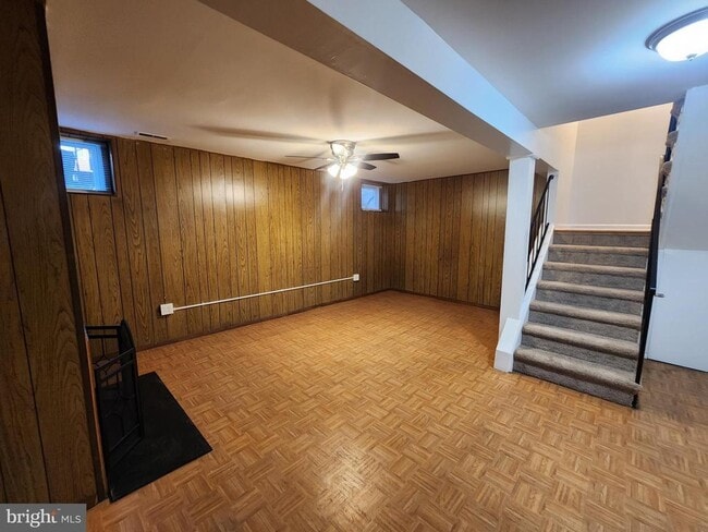 Building Photo - 8108 Salt Lake Dr