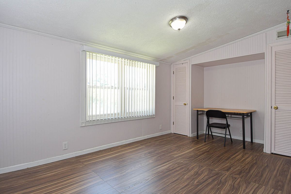 Building Photo - 9310 Radio Dr