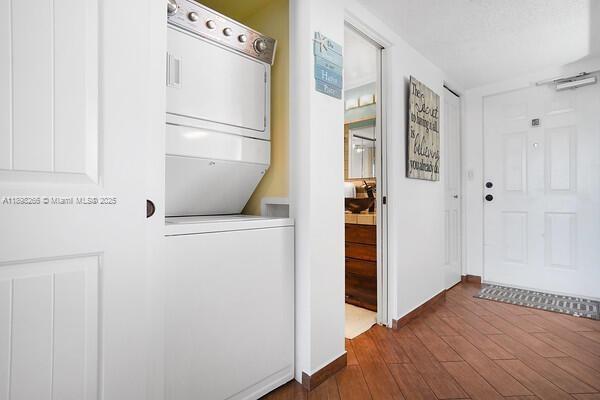 Building Photo - 1605 S US Hwy 1