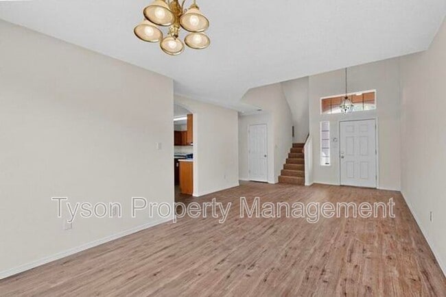 Building Photo - 6605 Ventana Hills Rd NW