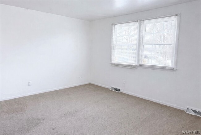 Building Photo - 263 Fruitwood Terrace