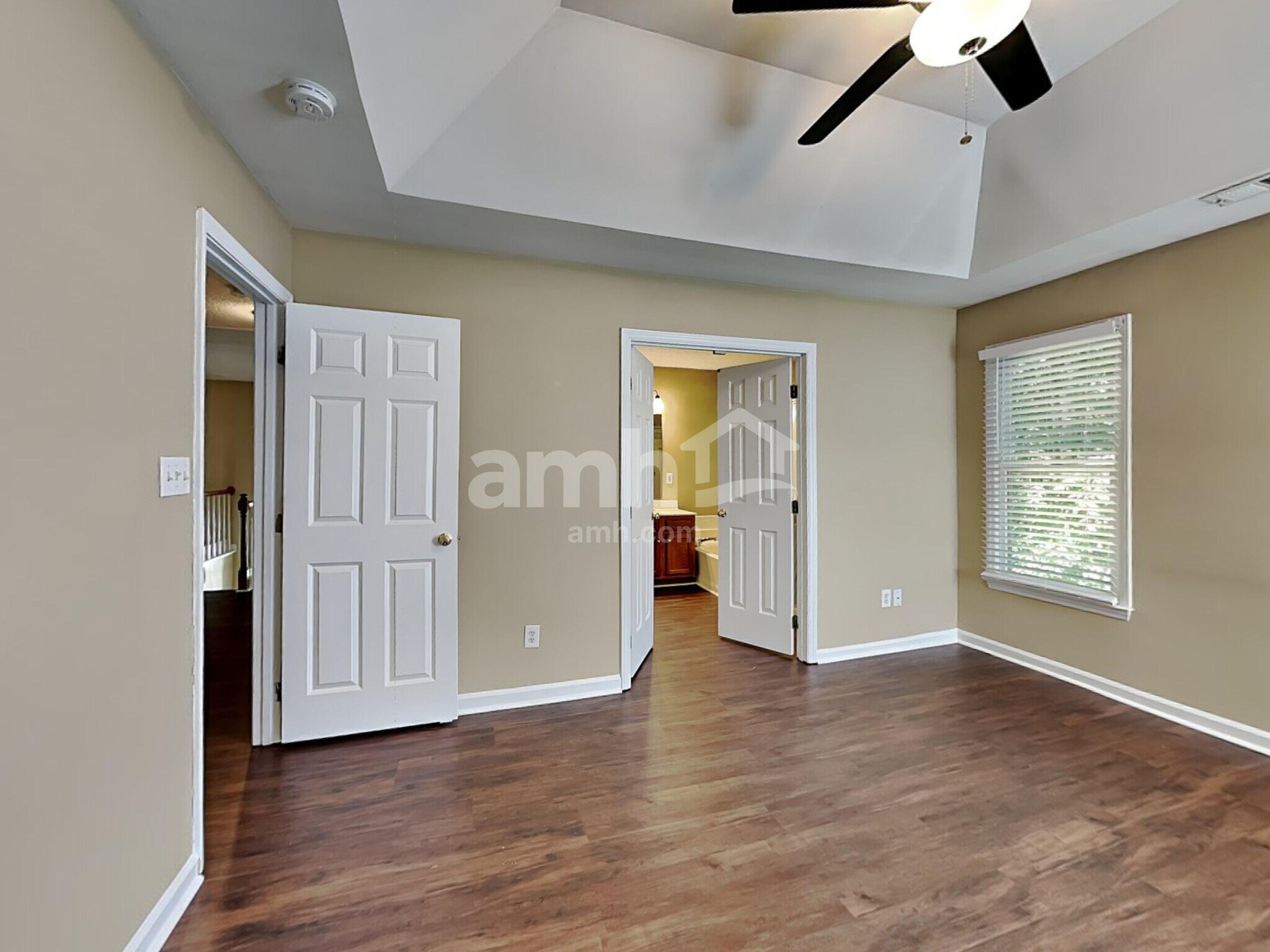 Building Photo - 3441 Singleleaf Ln