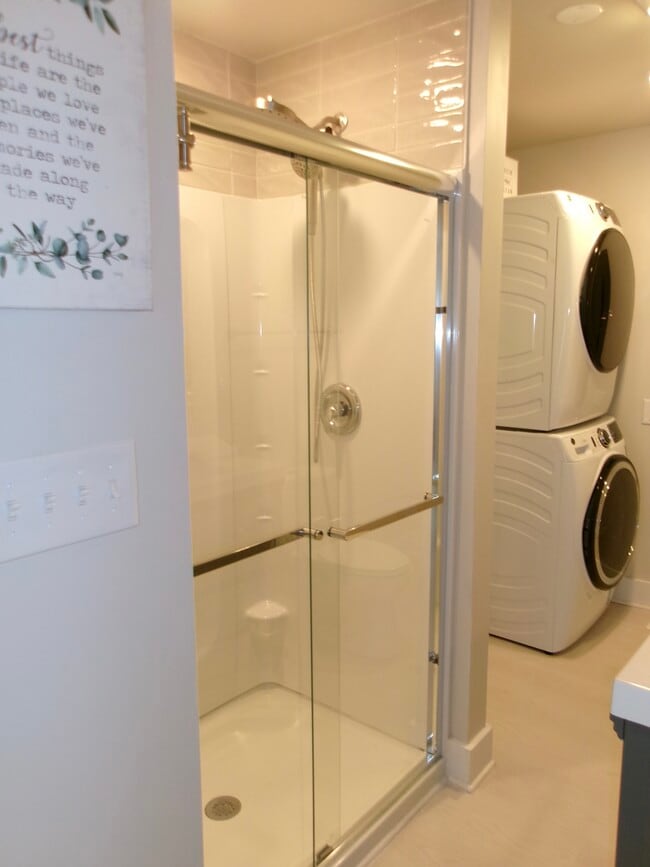 Building Photo - 3 Talbot Ave