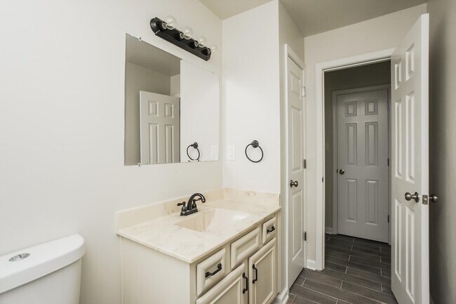 Building Photo - 4461 Green Creek