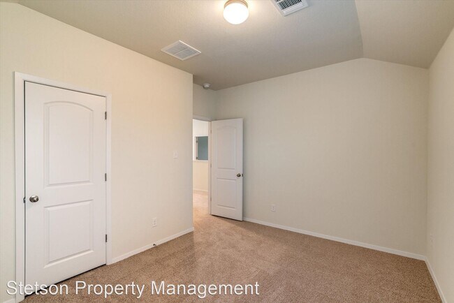 Building Photo - 3 br, 2.5 bath House - 5628 Respinto Dr