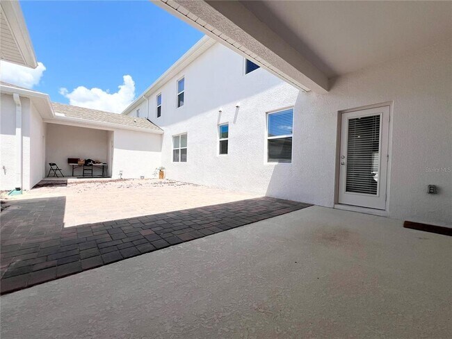 Building Photo - 6021 Blissful St