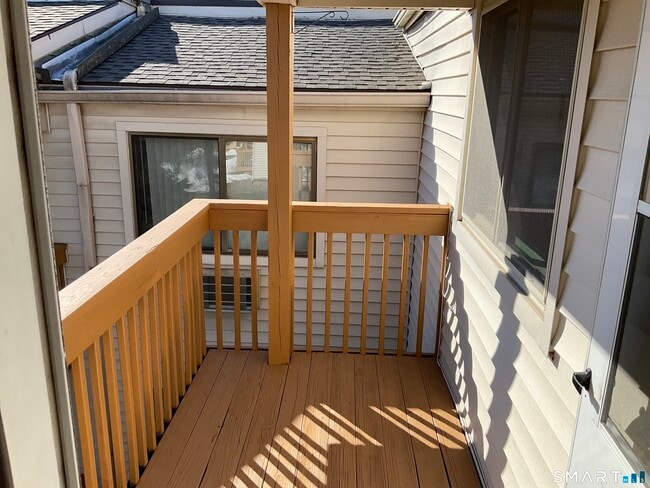 Building Photo - 157 Woodland Dr