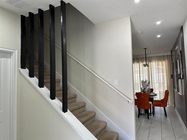 Building Photo - 3080 Tom Sawyer Dr