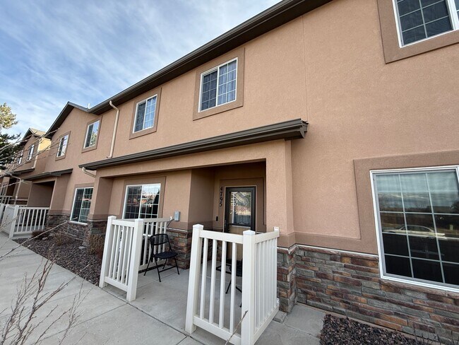 Primary Photo - 3 Bed 3 Bath Townhome in Stetson Hills – Prime Location Near Powers Corridor!
