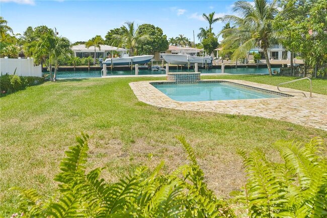 Building Photo - 7 Sunset Ln