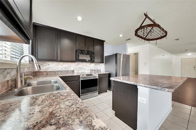 Building Photo - 4108 Sandalwood Ct