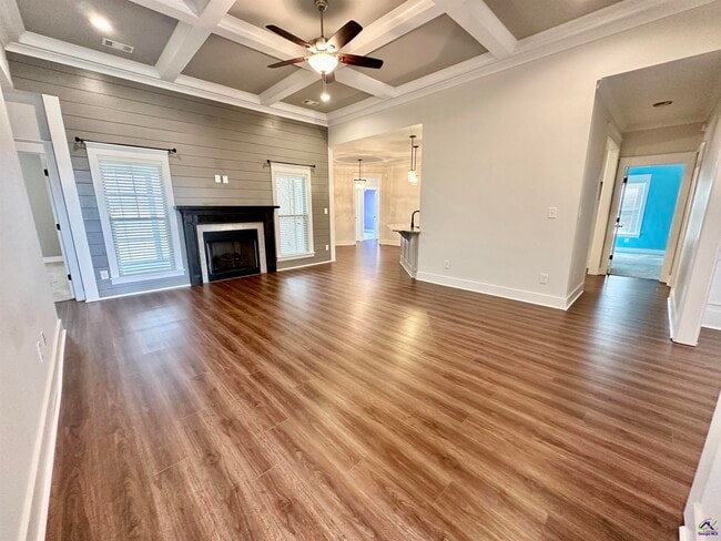 Building Photo - 101 Maidenhair Ct