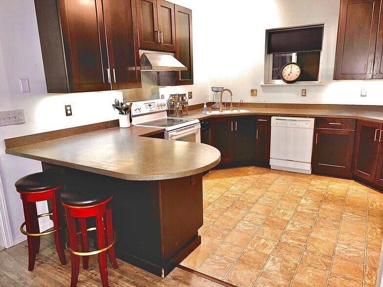 Building Photo - 2845 Nugget Ln