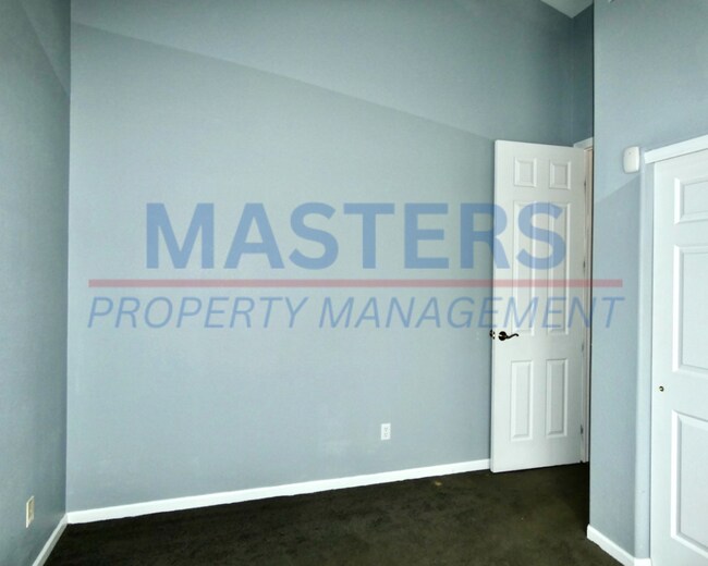 Building Photo - Spacious Home in West Toledo – Comfortable Living in a Great Location