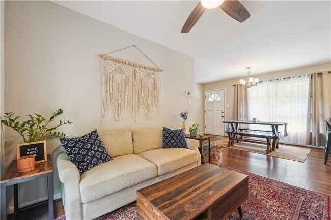 Building Photo - 3483 Glensford Dr