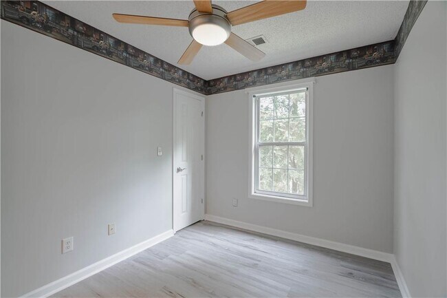 Building Photo - 3158 Parfait Pl
