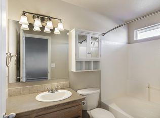 Building Photo - 4190 English|Classy Meridian Home in Great Location!