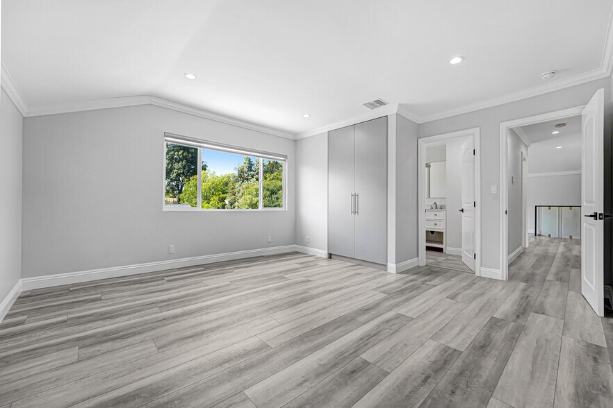 Building Photo - 17344 Napa St