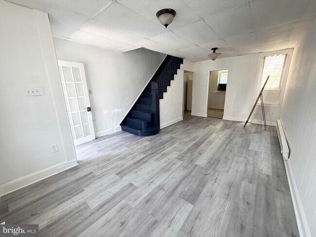 Building Photo - 3417 Hartville St