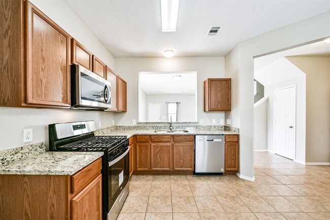 Building Photo - 6203 Gillian Park Dr