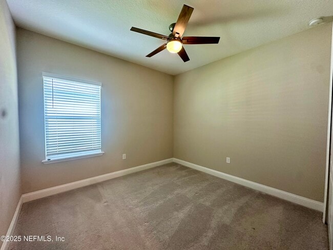 Building Photo - 134 Cobalt Ln