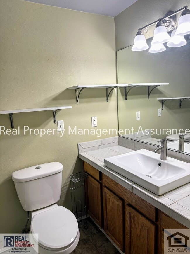 Building Photo - 2383 SE 61st Ln