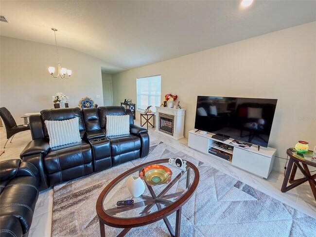 Building Photo - 334 Preserve Pointe Blvd