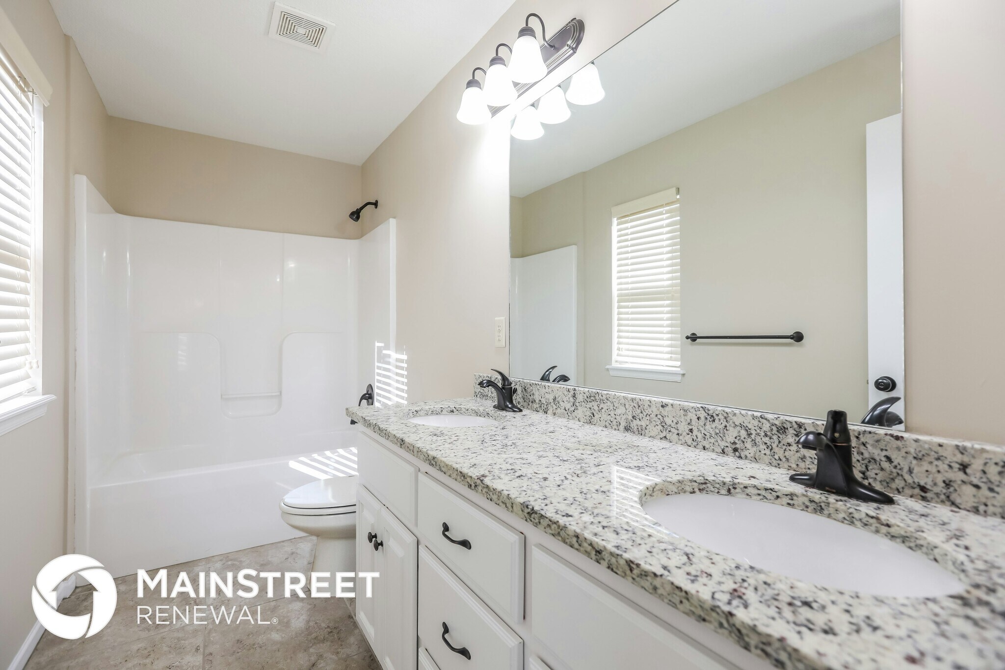 Building Photo - 505 192nd St